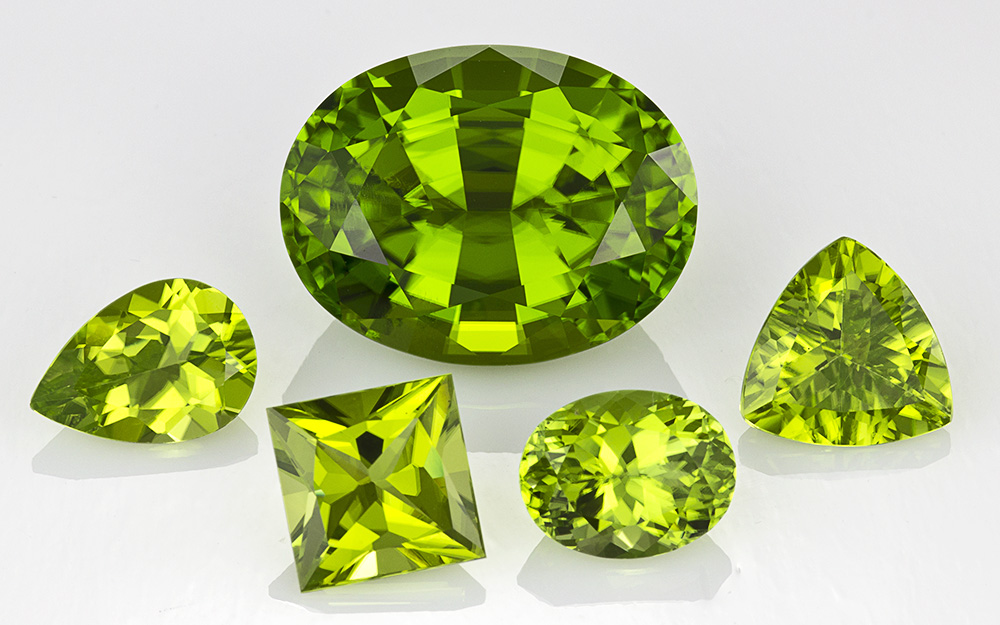 Everything You Need To Know About May Birthstone- Emeralds - The Jewel Creation Поиск картинок