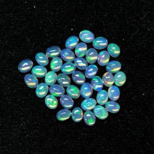 4x3mm ethiopian opal